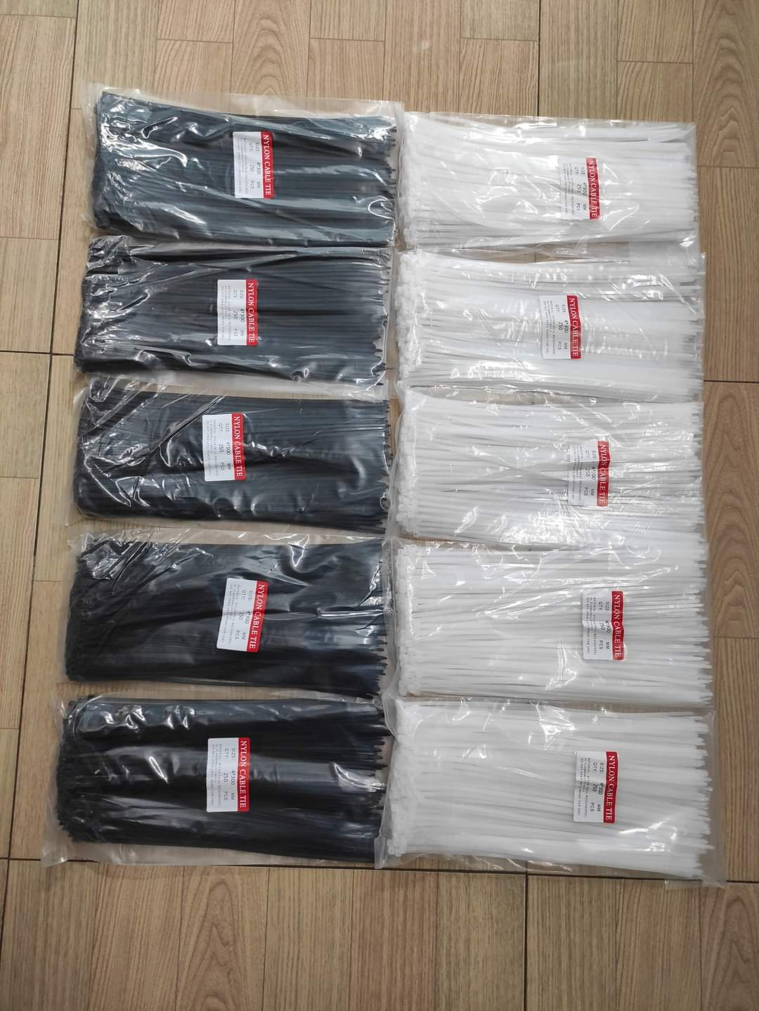 Dây rút nhựa 4×300 (250 sợi)